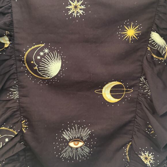 H&M Celestial Print Ruffle Blouse Long Sleeve High Neck Black Gold US 2 NWT - Picture 4 of 9